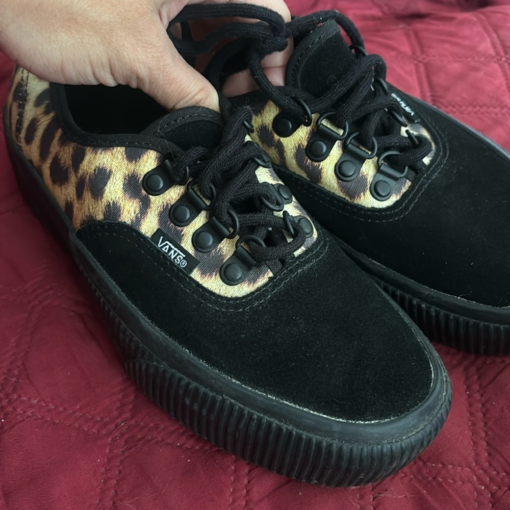 Vans authentic platform leopard! Worn like 2 times